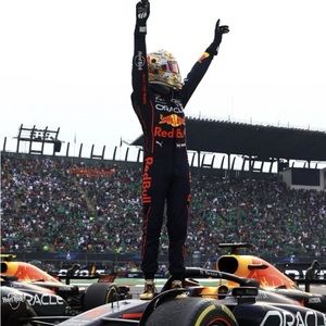 Meet your Posher, Jorge yunior